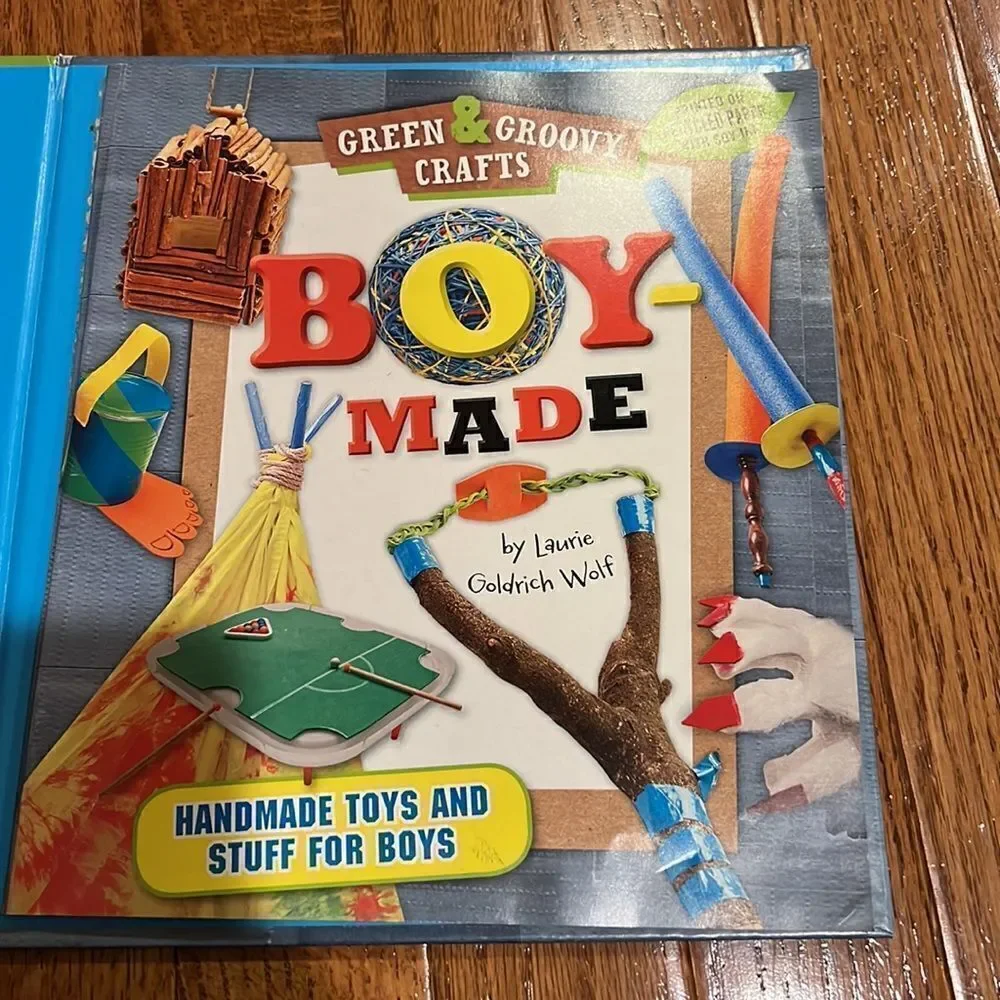 Green & Groovy Crafts Boy Made Handmade Toys & Stuff for Boys. NWOT.